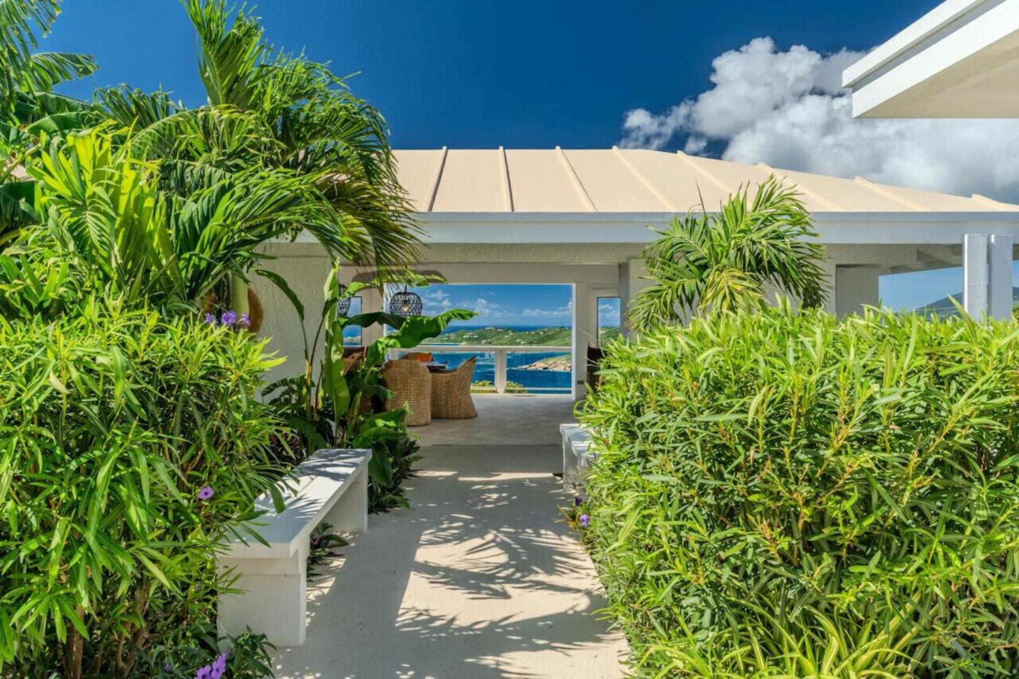 Royal Villa With A Huge Swimming Pool Cowell Battery Exteriör bild