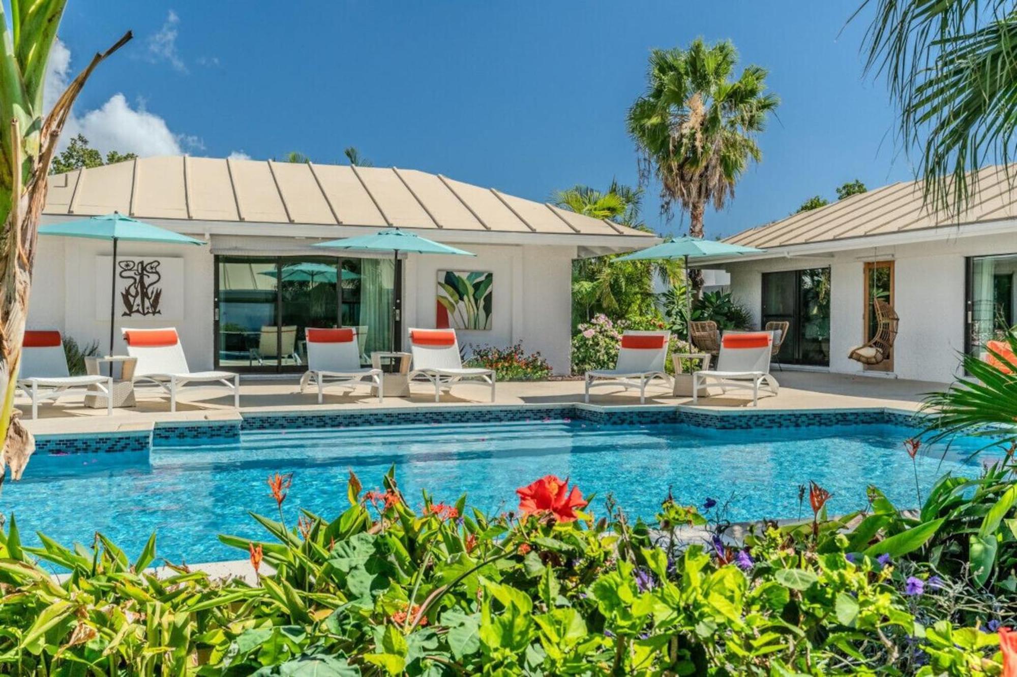 Royal Villa With A Huge Swimming Pool Cowell Battery Exteriör bild