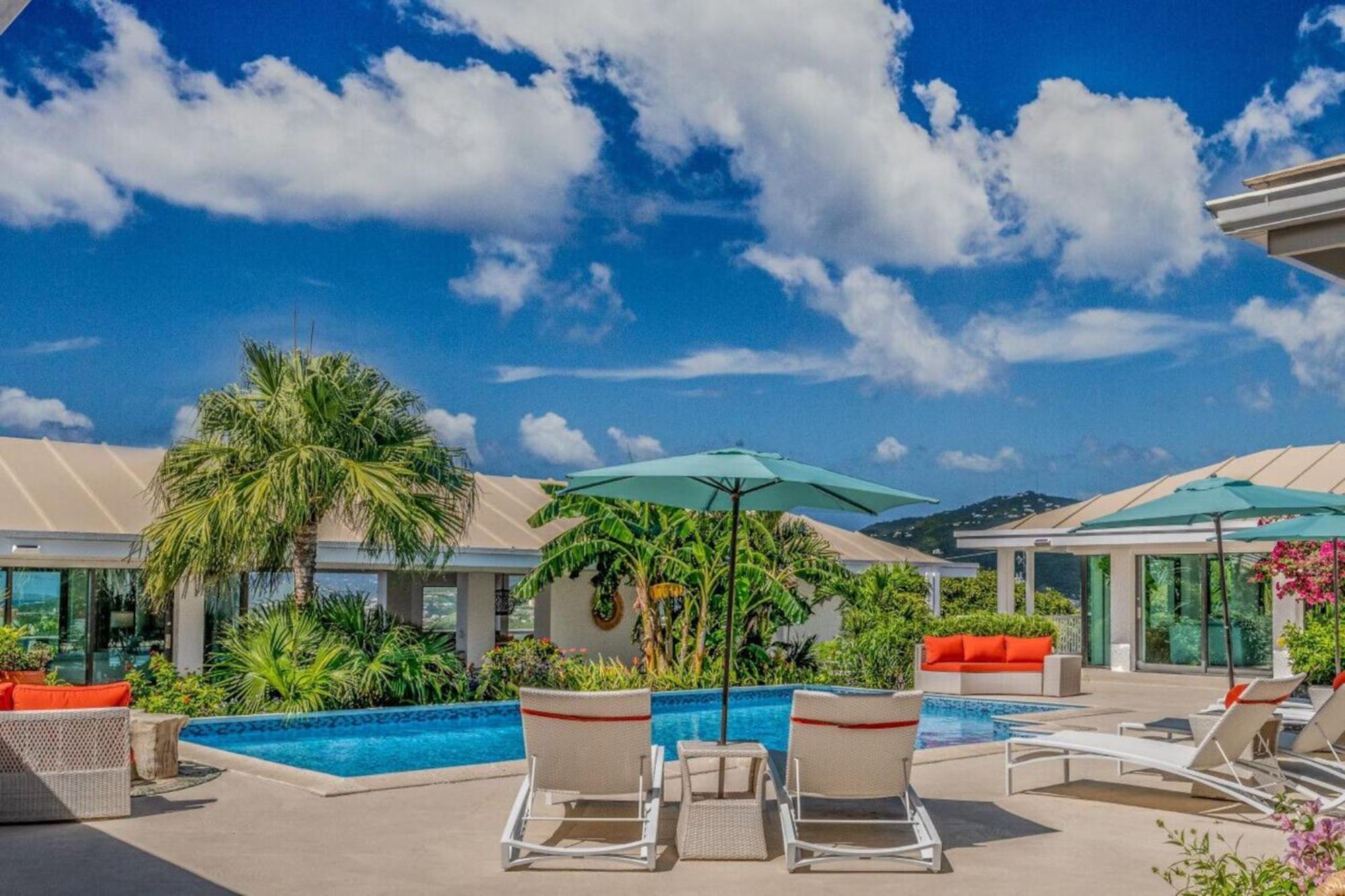 Royal Villa With A Huge Swimming Pool Cowell Battery Exteriör bild