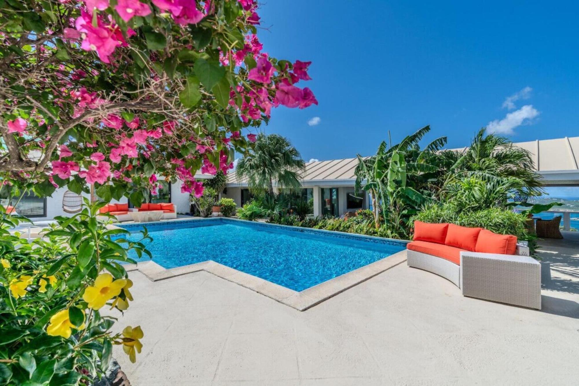 Royal Villa With A Huge Swimming Pool Cowell Battery Exteriör bild
